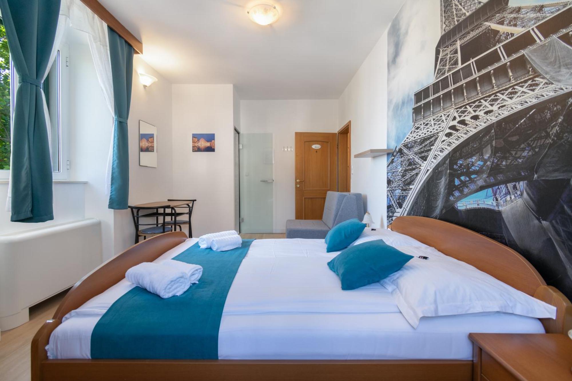 Bed & Breakfast Palac -Free Parking- Baška Voda Kültér fotó