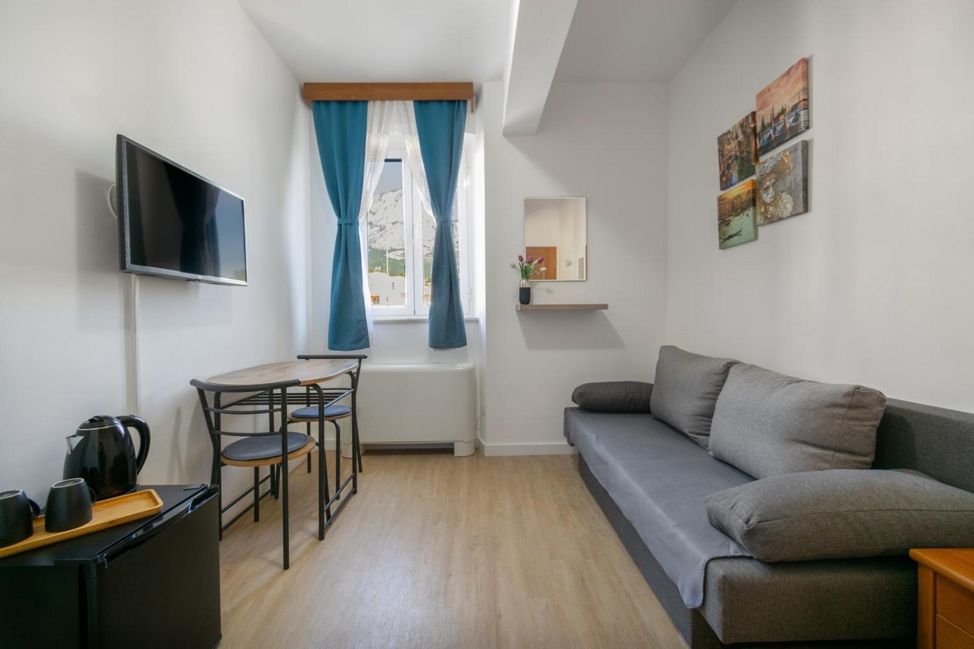 Bed & Breakfast Palac -Free Parking- Baška Voda Kültér fotó